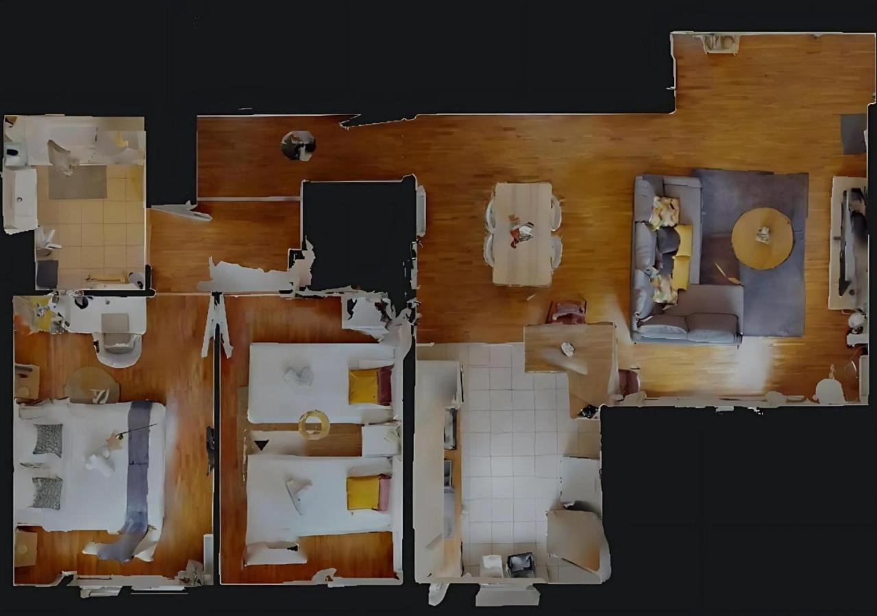 Live Like A Local Stylish 2Br With Balcony & Parking Apartman Saint-Denis  Kültér fotó